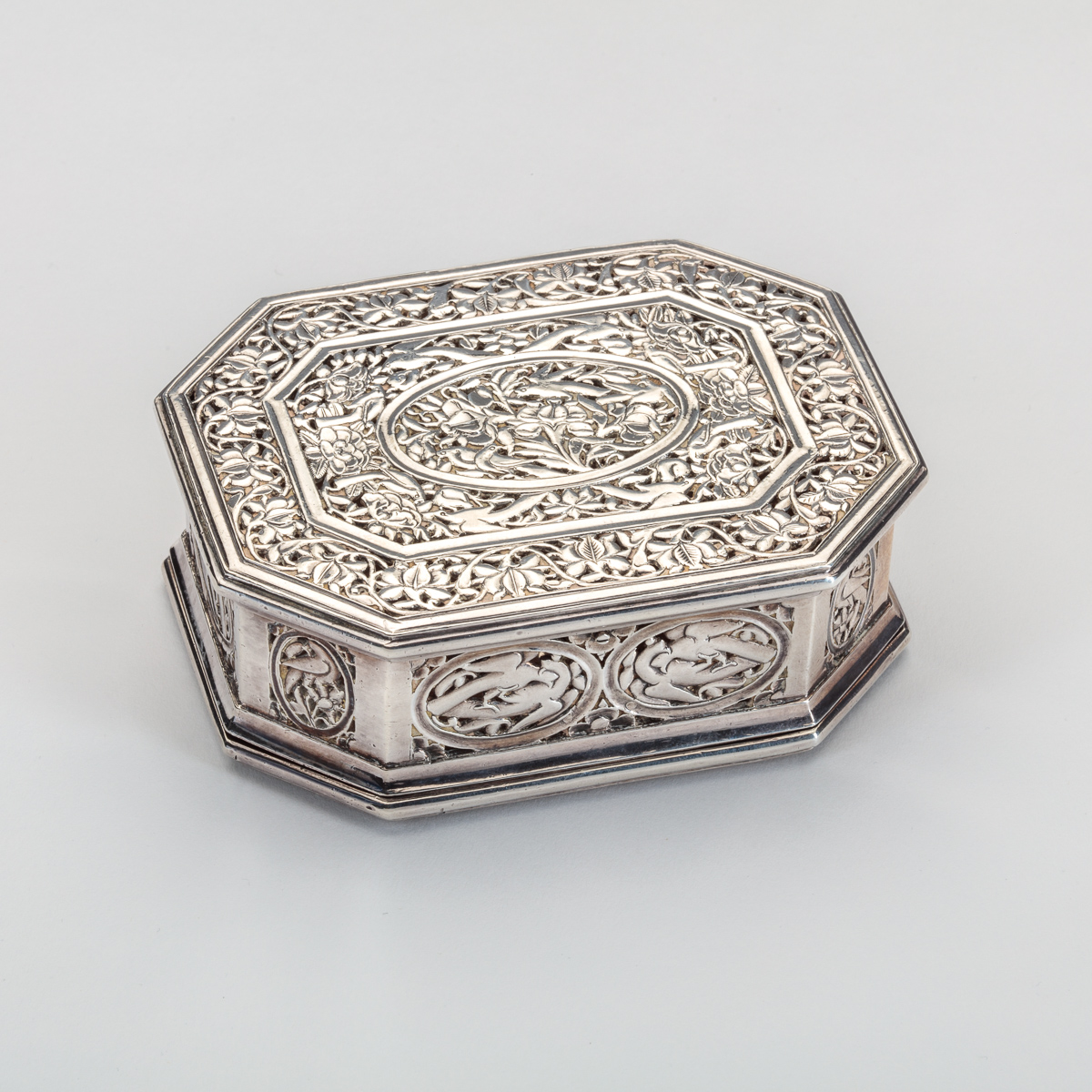 Mughal Silver Pandan