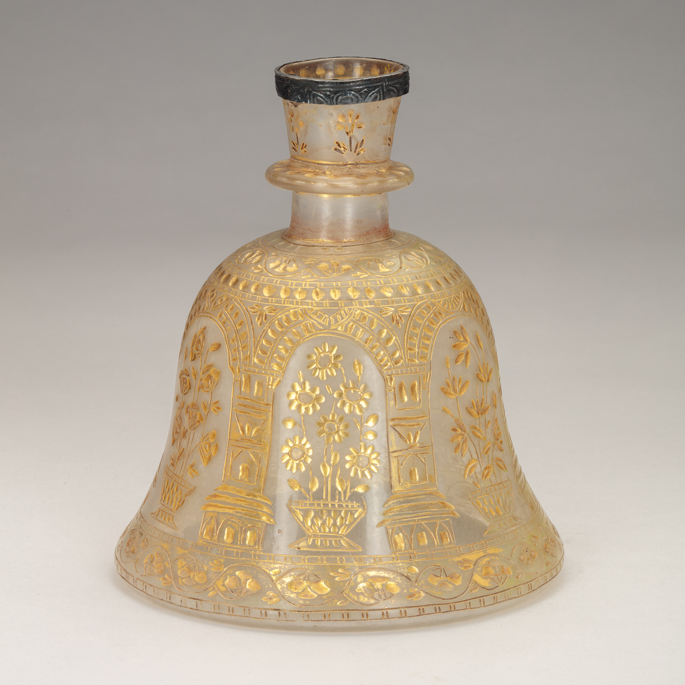 Bell-Shaped Glass Huqqa Base