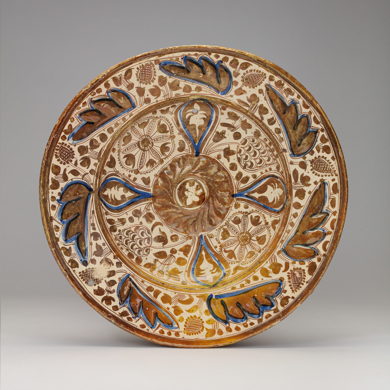 Hispano-Moresque charger