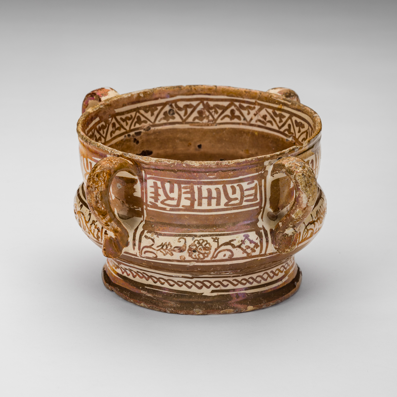 Hispano-Moresque Cup (Encisamera)